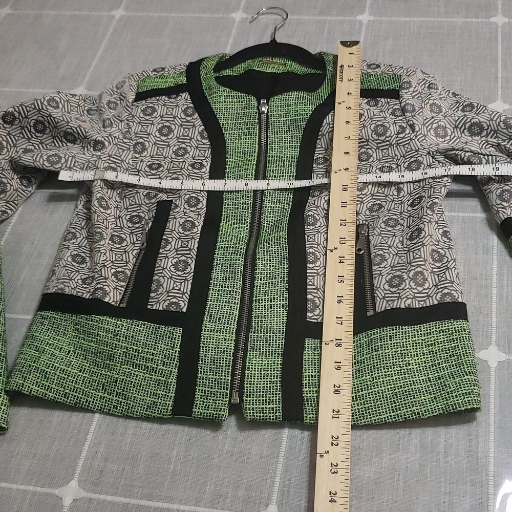 Rebecca Minkoff  Payton Travel Tweed Collarless Jacket, Neon Green/Black, Size 2 - Picture 14 of 16